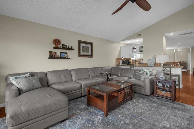 1250 E Choctaw Dr, London, OH 43140 - photo 10