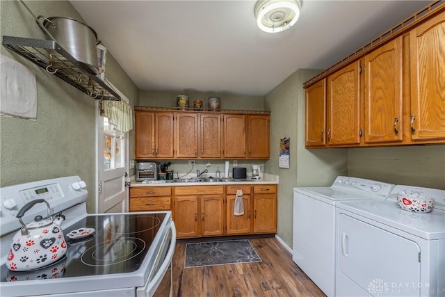 2151 Newgate Ave, Dayton, OH 45420 - laundry area with dark wood-style floors and washer and dryer
