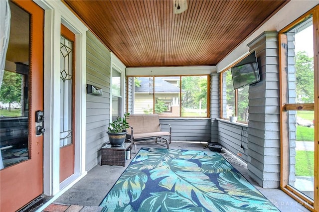 2457 Wilbraham Rd, Middletown, OH 45042 - sunroom / solarium with plenty of natural light
