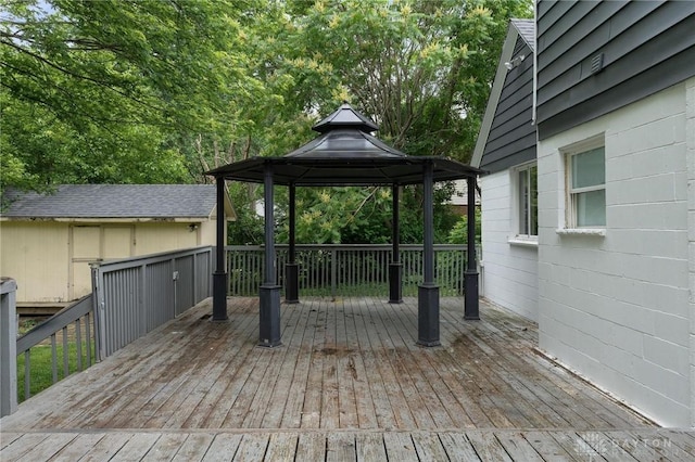 1189 Spinning Rd, Dayton, OH 45432 - deck featuring a gazebo