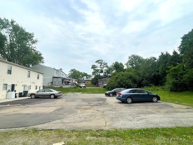 1616 Belvo Rd Unit 1610, Miamisburg, OH 45342 - view of uncovered parking lot