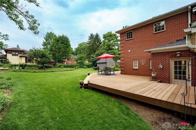 164 Winding Way, Kettering, OH 45429 - wooden terrace featuring a yard and outdoor dining space