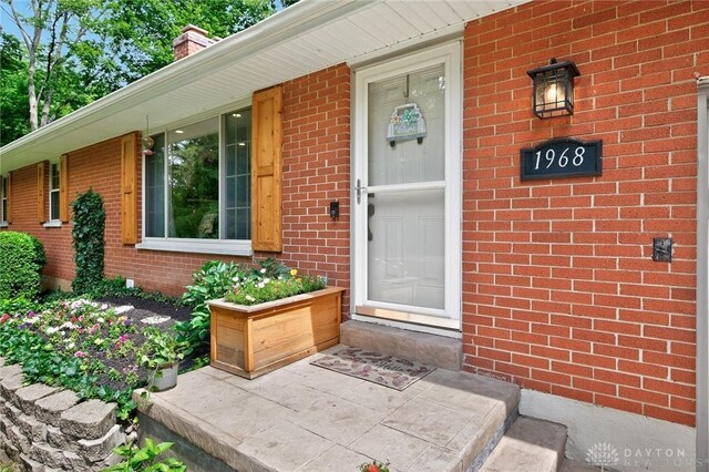 1968 Forest Dell Dr, Beavercreek, OH 45434 - photo 3