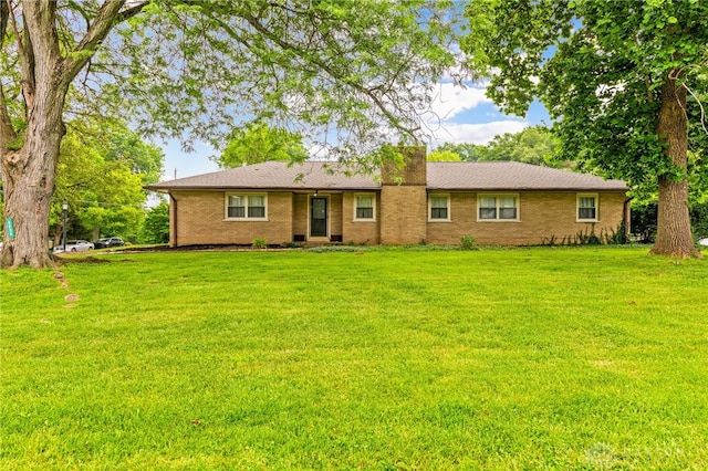 8684 Woodview Dr, Cincinnati, OH 45231 - ranch-style house featuring a front lawn, brick siding, and a chimney