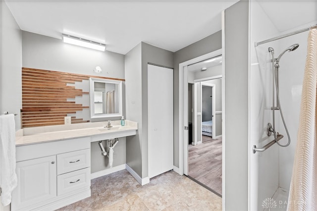 8684 Woodview Dr, Cincinnati, OH 45231 - full bath with a shower and baseboards