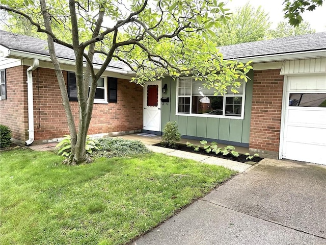 956 Sharewood Ct, Dayton, OH 45429 - photo 2