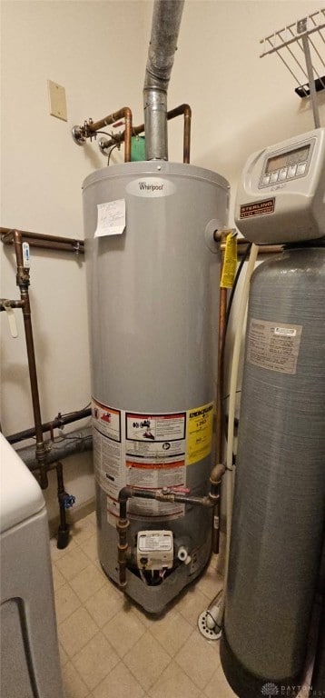 919 N Cherry St, Eaton, OH 45320 - utility room with gas water heater