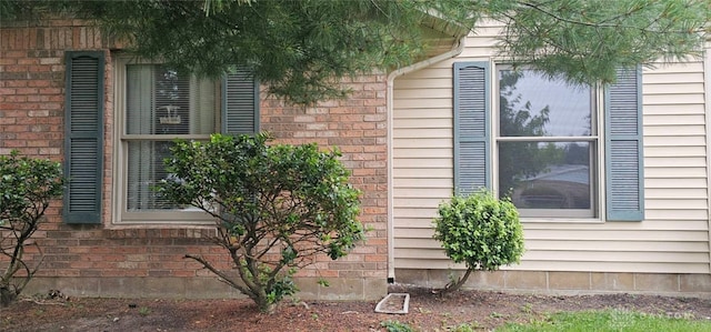 919 N Cherry St, Eaton, OH 45320 - view of home's exterior with brick siding