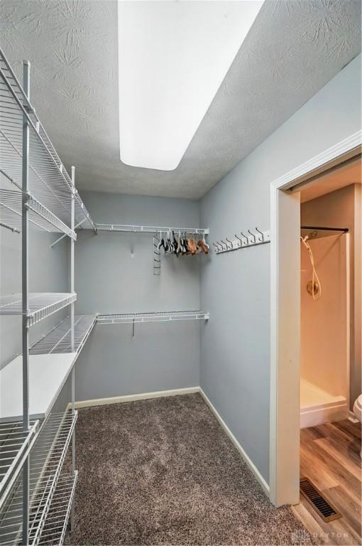5015 Riverview Ave, Middletown, OH 45042 - spacious closet featuring carpet floors