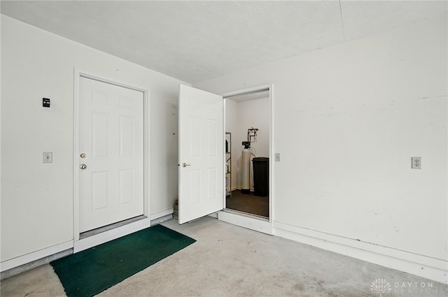 5015 Riverview Ave, Middletown, OH 45042 - doorway to property