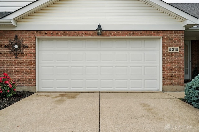 5015 Riverview Ave, Middletown, OH 45042 - garage featuring concrete driveway