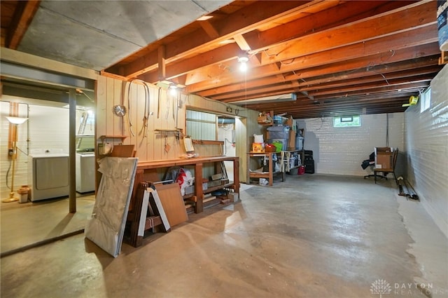 2540 Acorn Dr, Kettering, OH 45419 - below grade area with a workshop area