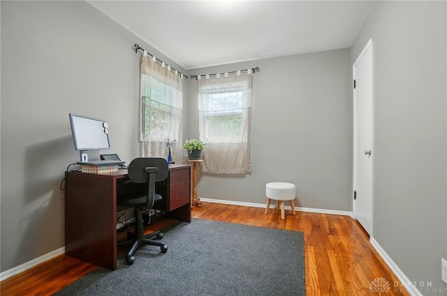 2540 Acorn Dr, Kettering, OH 45419 - office area featuring wood finished floors and baseboards