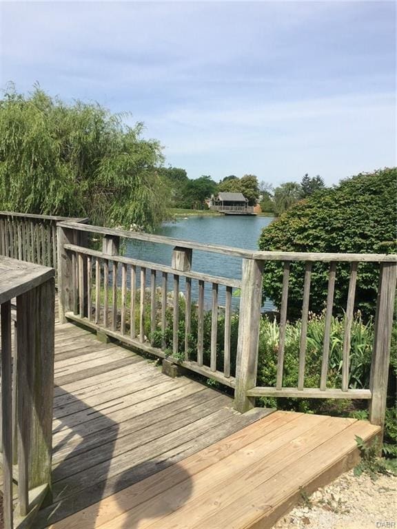 1116 Eagle Feather Cir Unit B, West Carrollton, OH 45449 - deck with a water view