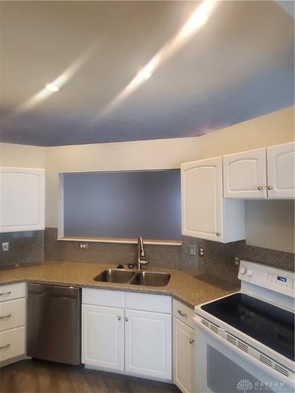 2380 Pewter Hills Ct, Miamisburg, OH 45342 - photo 6