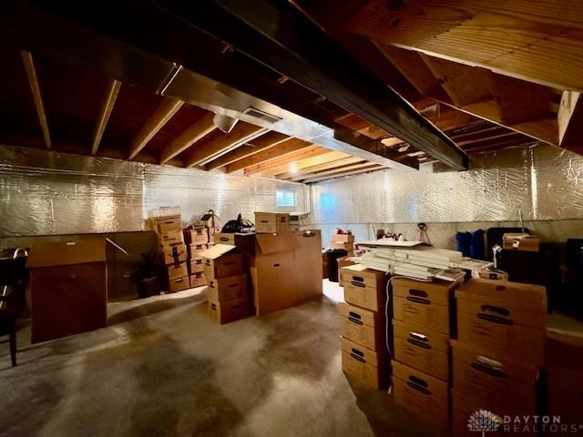 6460 Woodcreek Dr, Middletown, OH 45042 - view of basement