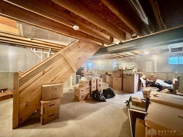 6460 Woodcreek Dr, Middletown, OH 45042 - view of unfinished attic