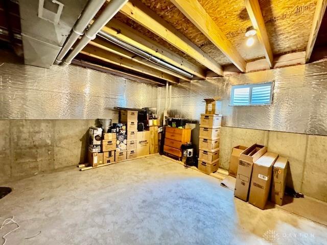 6460 Woodcreek Dr, Middletown, OH 45042 - view of below grade area