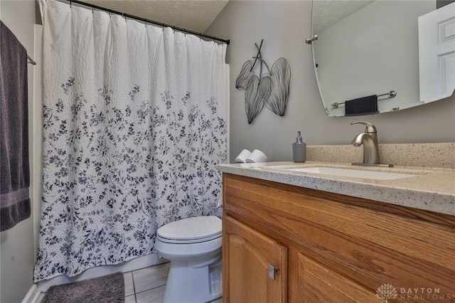 11 Green Meadow Ct, Franklin, OH 45005 - full bathroom with vanity, tile patterned flooring, a textured ceiling, and curtained shower