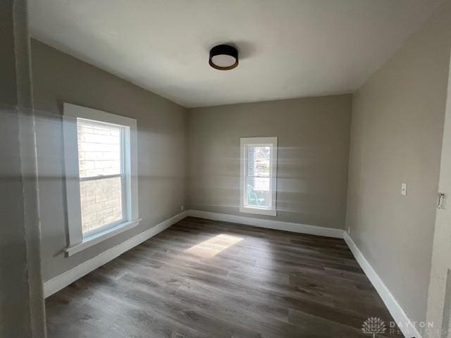 904 Crawford St, Middletown, OH 45044 - unfurnished room with baseboards and wood finished floors