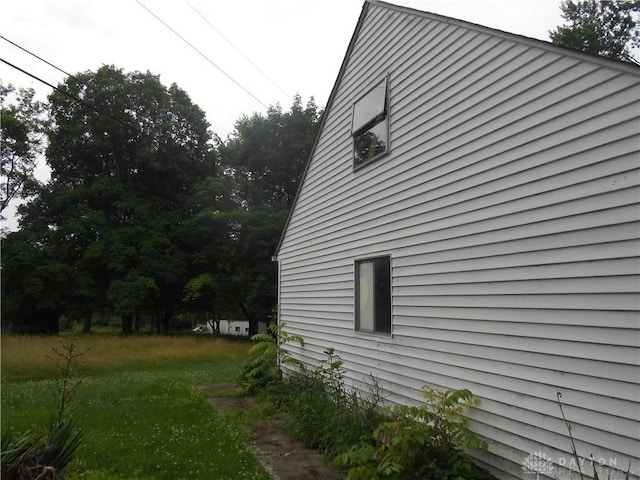 9705 E Haskett Ln, Bethel Twp, OH 45424 - view of property exterior