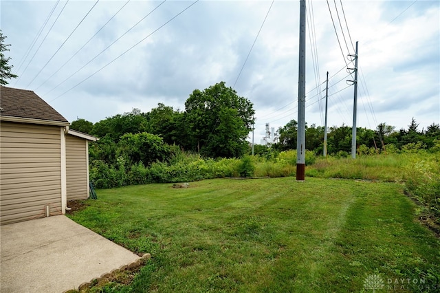 1717 Pershing Ave, Middletown, OH 45044 - view of green lawn