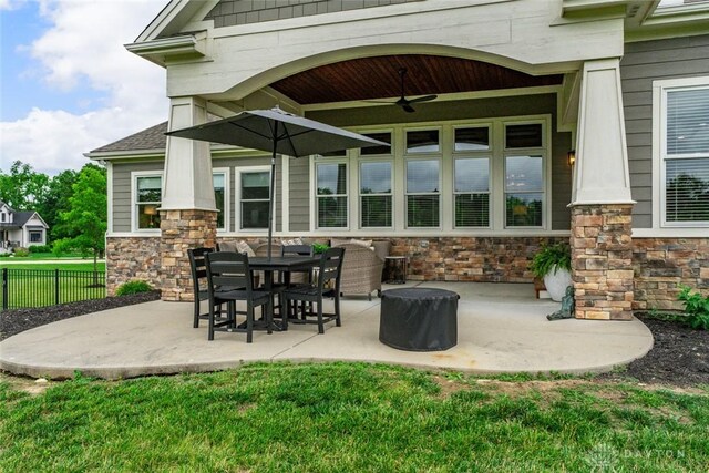 79 White Beech Ct, Springboro, OH 45066 - view of patio with a ceiling fan
