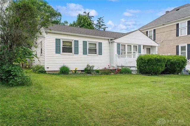 313 N High St, Wilmington, OH 45177 - view of front of home with a front yard