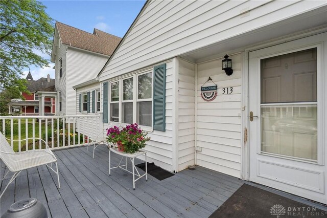 313 N High St, Wilmington, OH 45177 - view of wooden porch