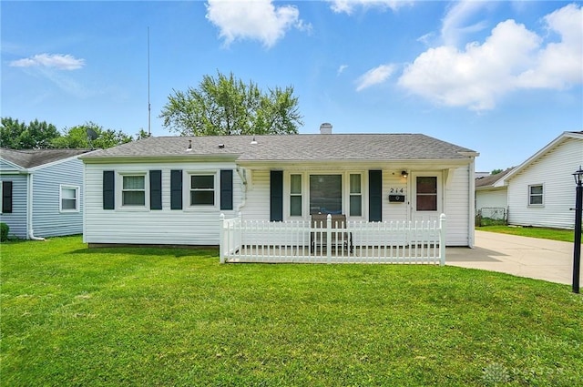 214 Inverness Ave, Vandalia, OH 45377 - view of front of property with a porch and a front lawn