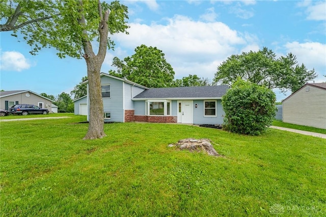 7415 Meadow Dr, Tipp City, OH 45371 - photo 2