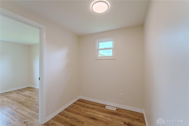 7415 Meadow Dr, Tipp City, OH 45371 - photo 21