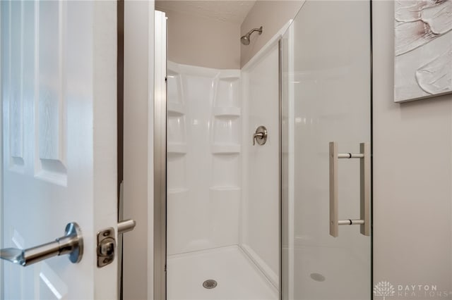 5587 Penn Ave, Riverside, OH 45432 - bathroom featuring a shower stall