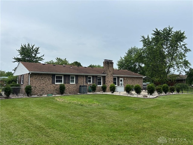 5858 Wood Ave, Greenville, OH 45331 - photo 9