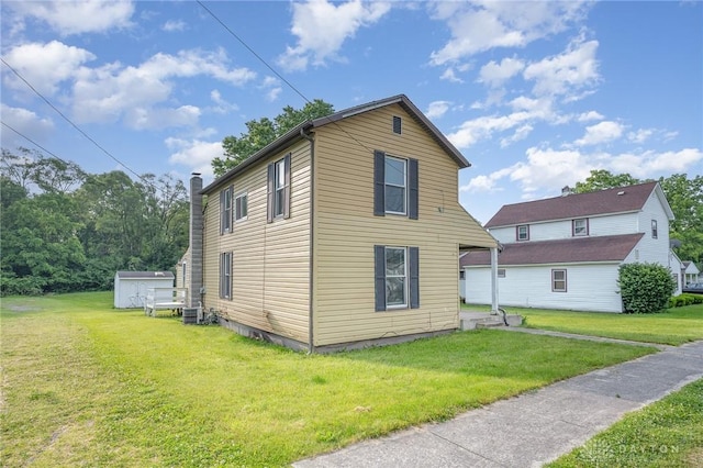 824 Euclid St, Bellefontaine, OH 43311 - view of front of house with a front yard