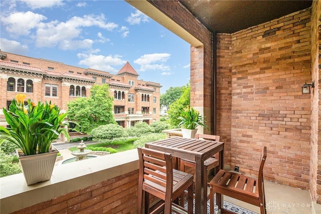 2356 Park Ave Unit 9, Cincinnati, OH 45206 - view of balcony