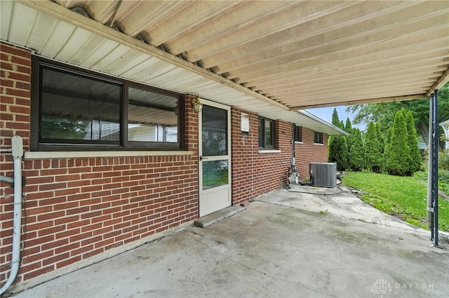 5703 Tomberg St, Dayton, OH 45424 - photo 32