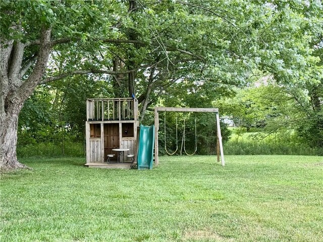 3626 Merwin 10 Mile Rd, Oh, OH 45245 - view of jungle gym with a yard