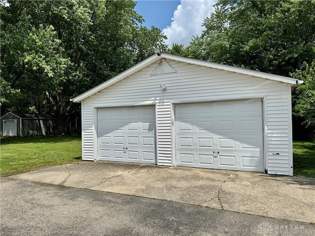 3626 Merwin 10 Mile Rd, Oh, OH 45245 - view of detached garage
