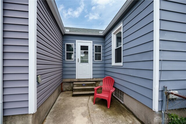 1603 Rosemont Blvd, Dayton, OH 45410 - view of patio with entry steps