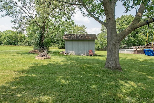 881 Garver Rd, Monroe, OH 45044 - view of yard with a storage unit