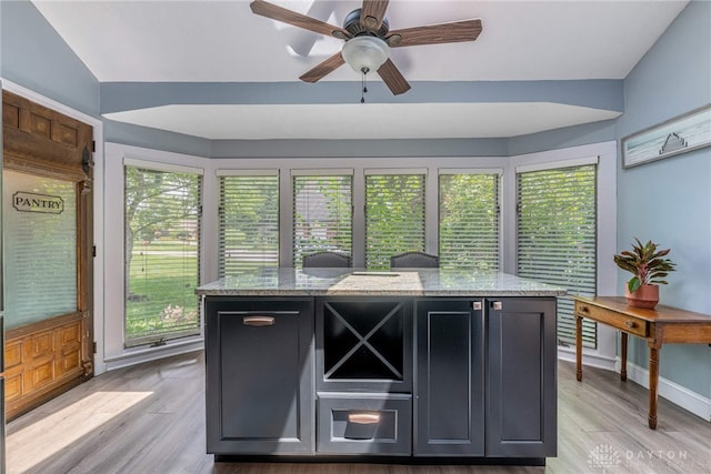 195 Sycamore Creek Dr, Springboro, OH 45066 - sunroom featuring wood finished floors