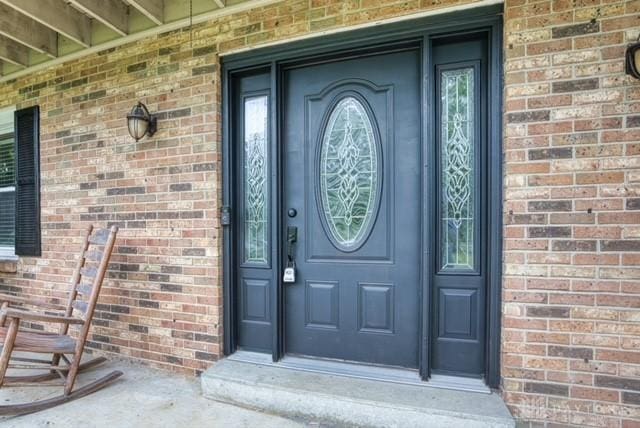 116 Whisman Dr, Middletown, OH 45042 - entrance to property featuring brick siding