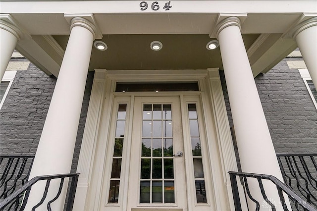 964 Auburnview Dr Unit 3E, Cincinnati, OH 45206 - entrance to property featuring french doors
