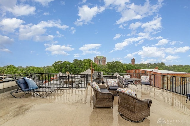 964 Auburnview Dr Unit 3E, Cincinnati, OH 45206 - view of patio / terrace
