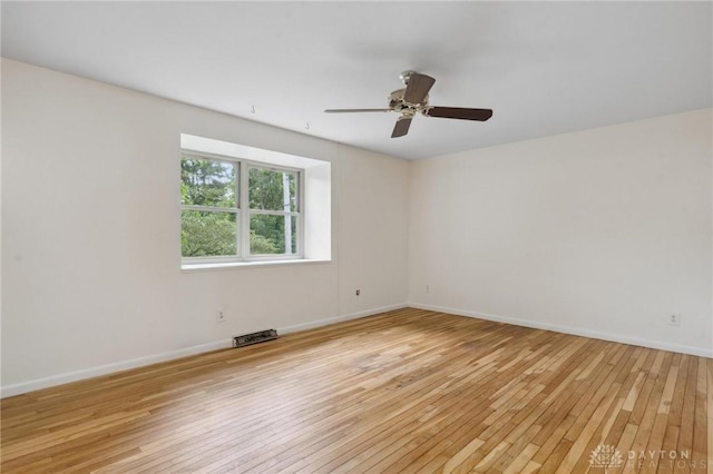 1620 Ambridge Rd, Dayton, OH 45459 - empty room featuring light wood-style floors and a ceiling fan