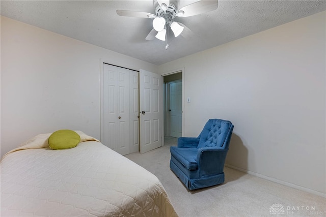 9131 Shawhan Dr, Centerville, OH 45458 - carpeted bedroom featuring a closet and a ceiling fan