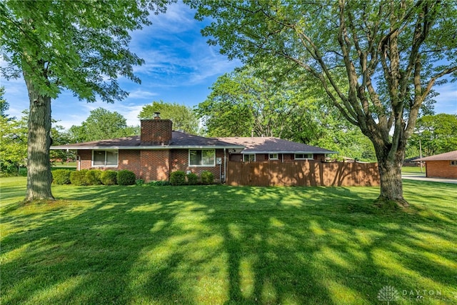 9131 Shawhan Dr, Centerville, OH 45458 - view of yard