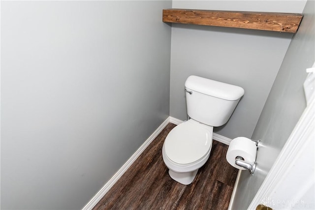 160 Worthington Dr, Germantown, OH 45327 - bathroom with wood finished floors and toilet