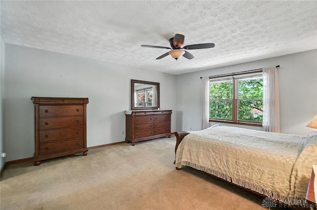 356 Saint James Pl, Springboro, OH 45066 - carpeted bedroom featuring a textured ceiling and ceiling fan